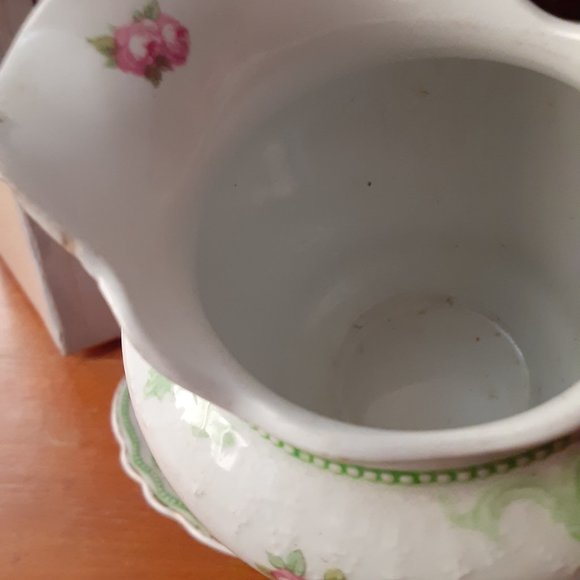 Vintage Pitcher and plate set from England by W.H. Grindley & Co. - Picture 4 of 5